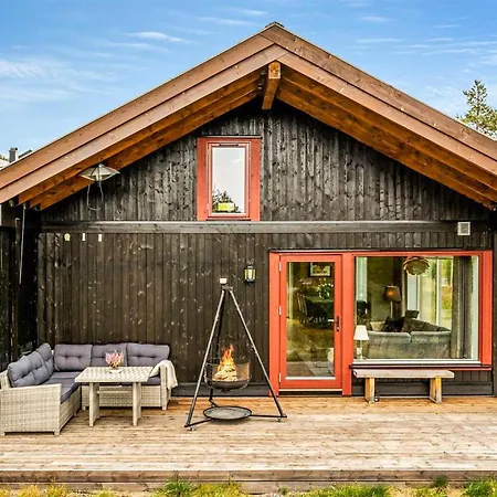 4 Bedroom Awesome In Gol * Golsfjellet