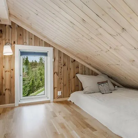4 Bedroom Awesome In Gol * Golsfjellet